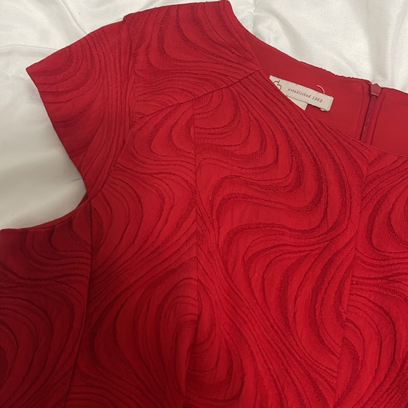 Womens fit and flare red dress - Picture 2 of 4